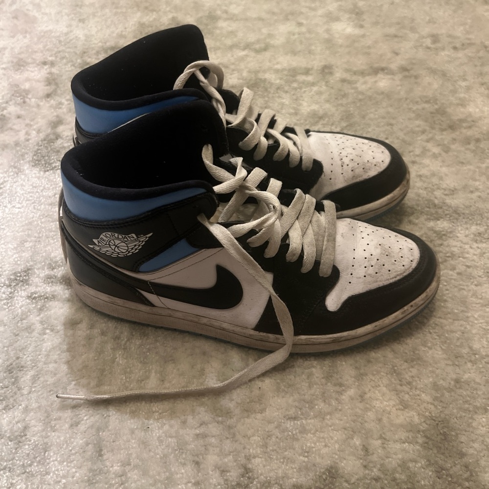 Nike Jordan Sneakers